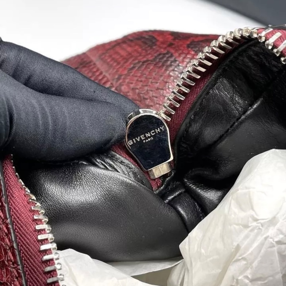 GIVENCHY BURGUNDY PYTHON NIGHTINGALE SATCHEL MEDIUM BAG RETAIL $5995 - Picture 10 of 11